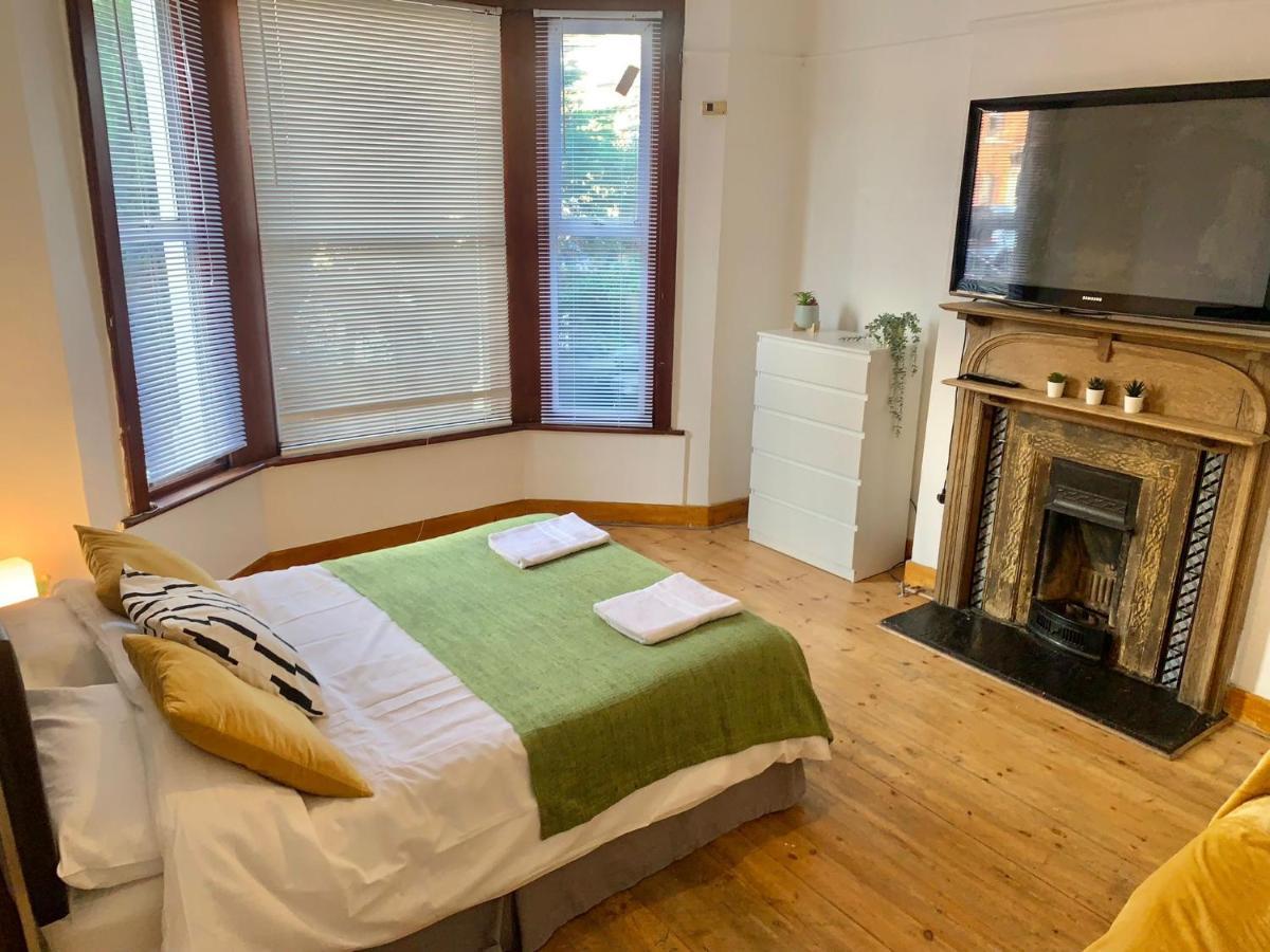 Balham, South London Spacious Guest House 1, 6 Rooms Available Esterno foto