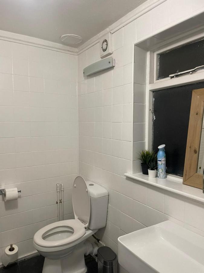 Balham, South London Spacious Guest House 1, 6 Rooms Available Esterno foto