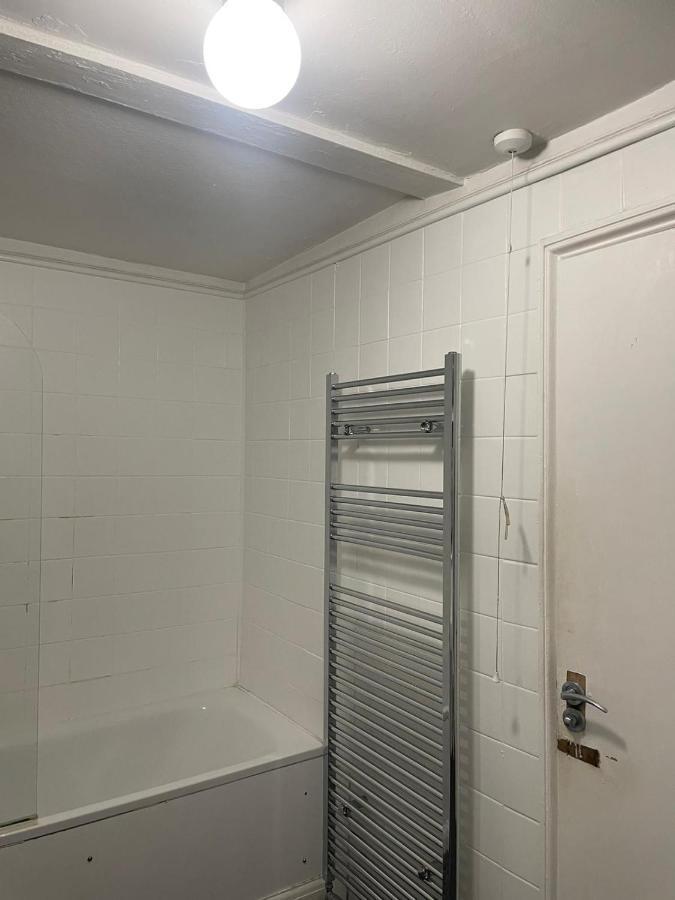 Balham, South London Spacious Guest House 1, 6 Rooms Available Esterno foto